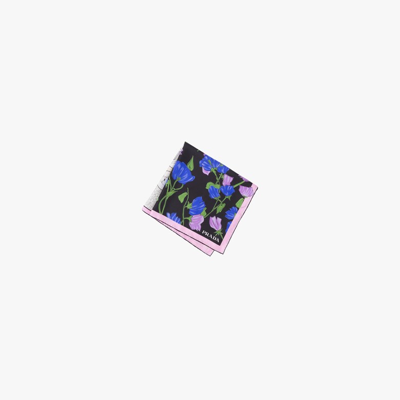 Double Match 55 silk foulard