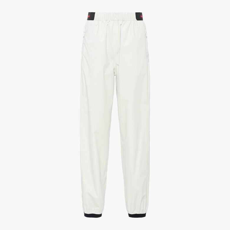 Pantalon en nylon
