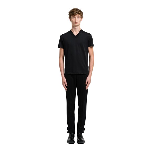 camiseta blanca prada