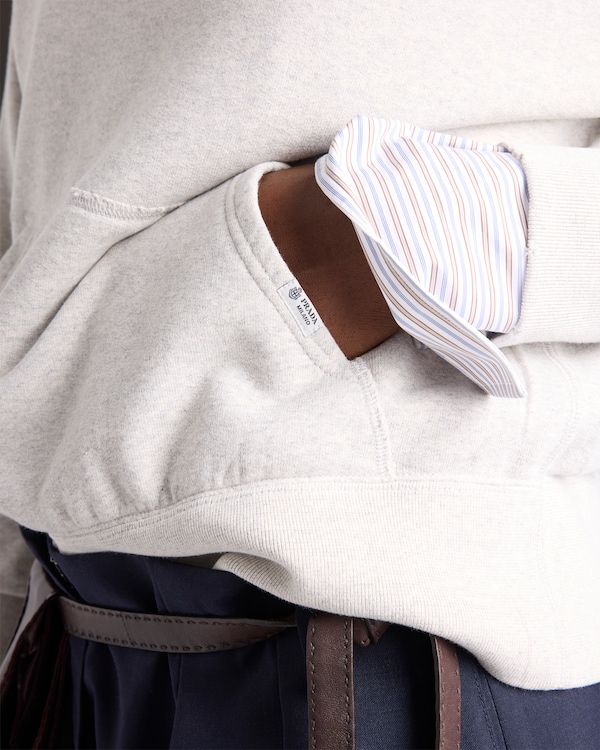 Sudadera con capucha de felpa de algodón con broche joya - Gris Marmóreo Sudadera con capucha de felpa de algodón con broche joya - Gris Marmóreo
