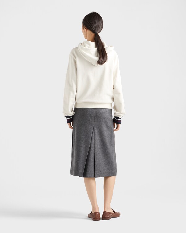 هودي من صوف قطني ناعم بسحّاب - أبيض طباشيري هودي من صوف قطني ناعم بسحّاب - أبيض طباشيري