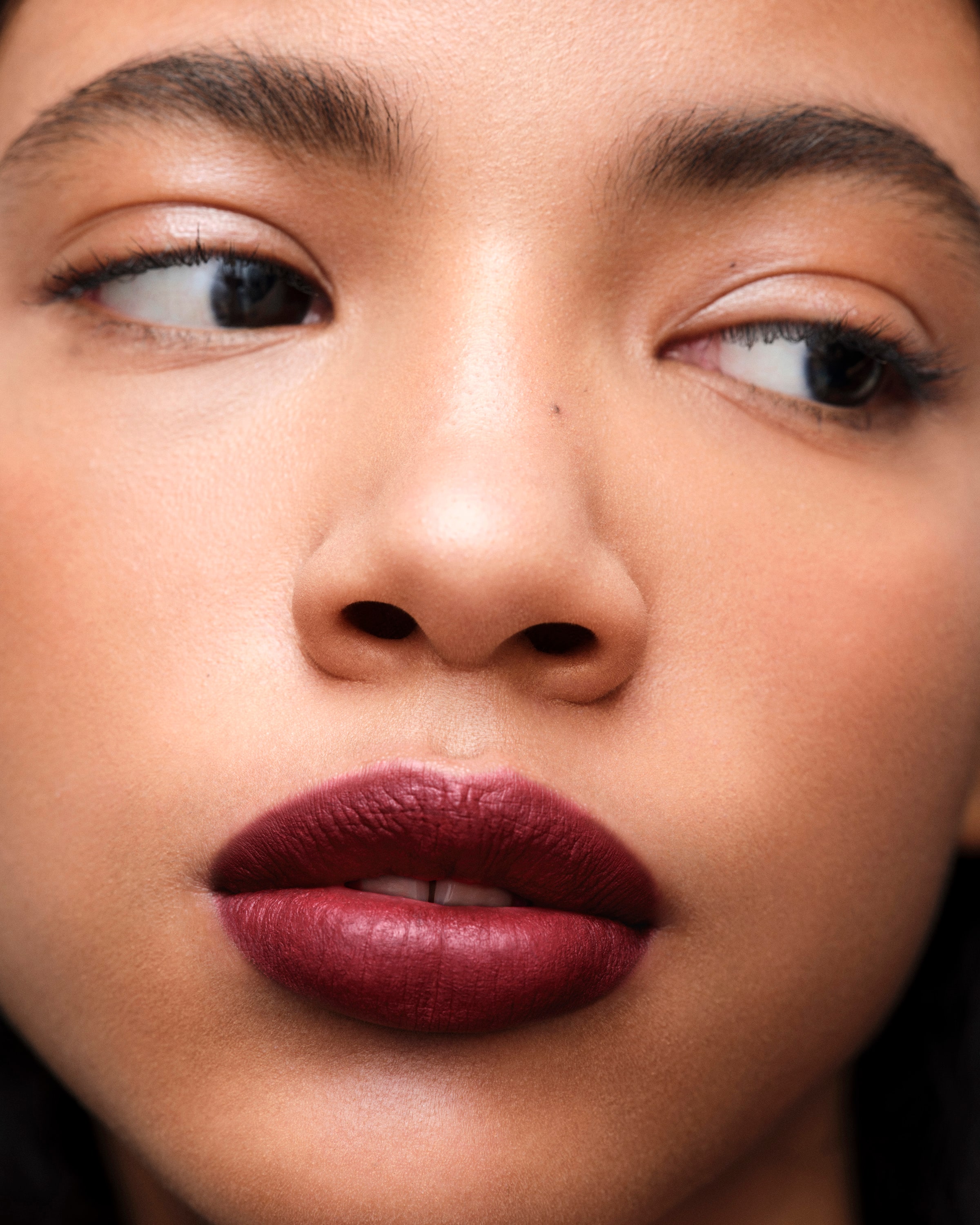 B15 - Uniform Prada Monochrome Hyper Matte Lipstick - B15