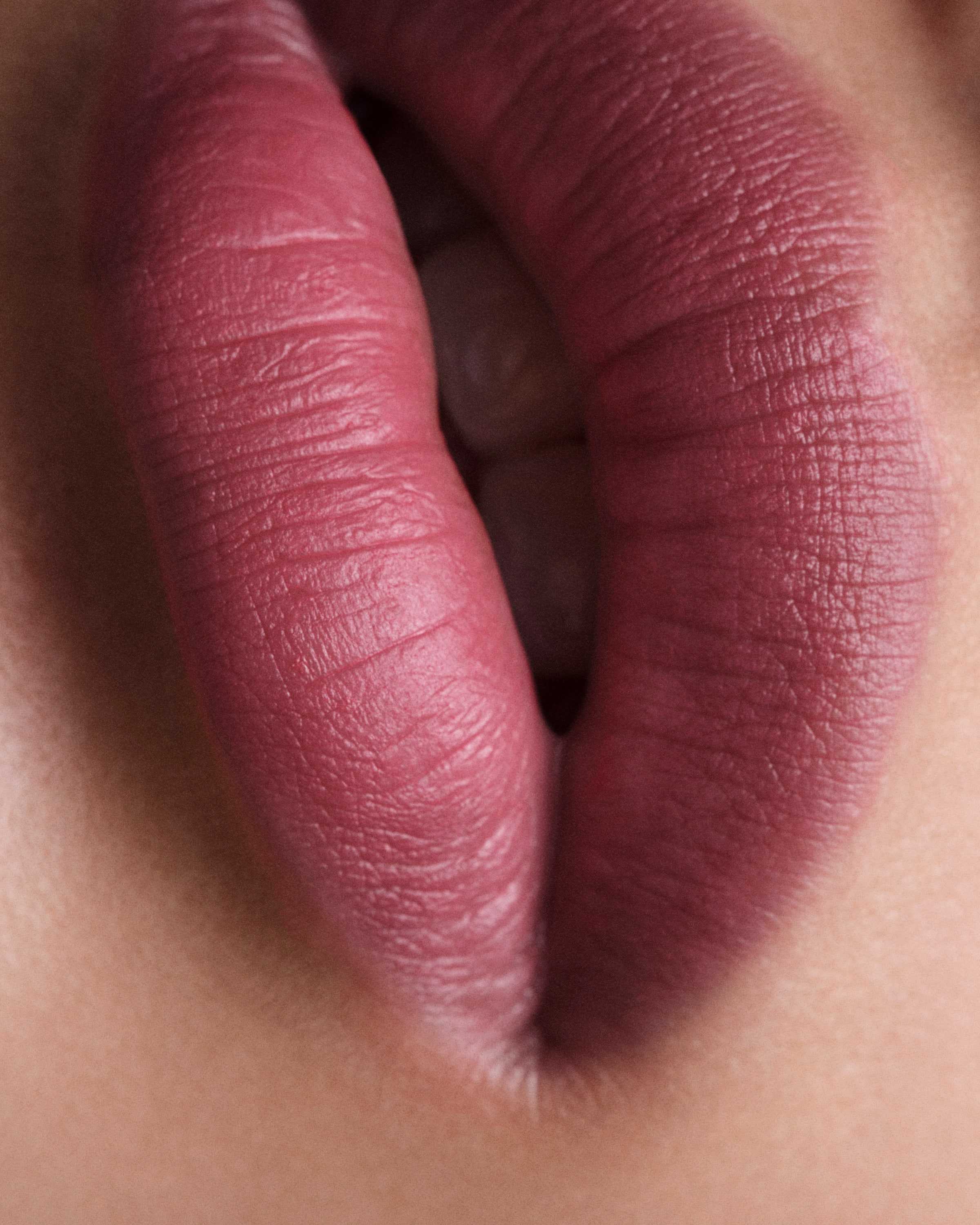 B105 Tonka Prada Monochrome Soft Matte Lipstick B105 Tonka PRADA