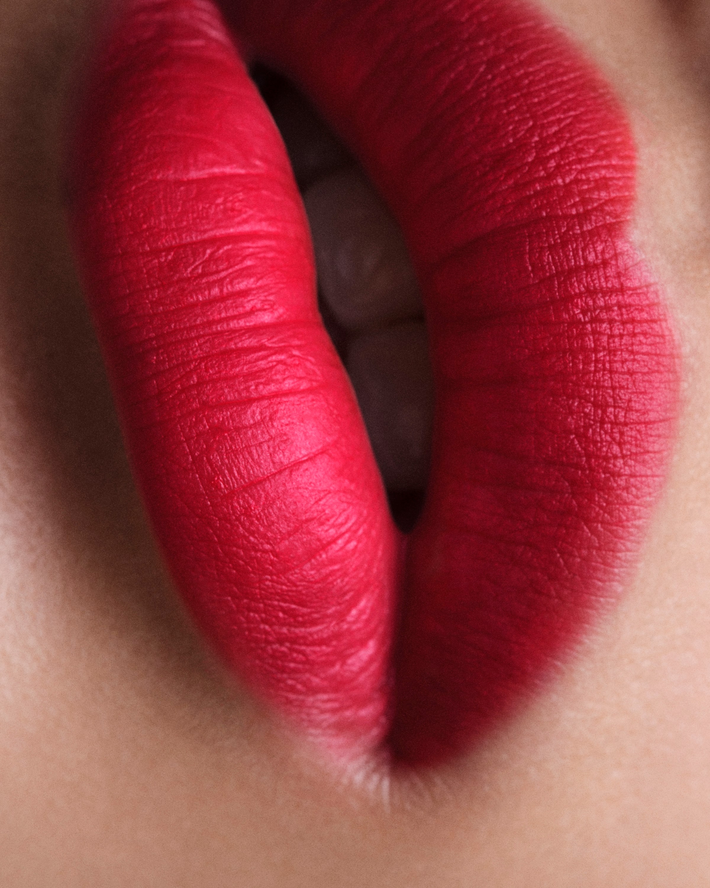 R128 - Granato Prada Monochrome Soft Matte Lipstick - R128