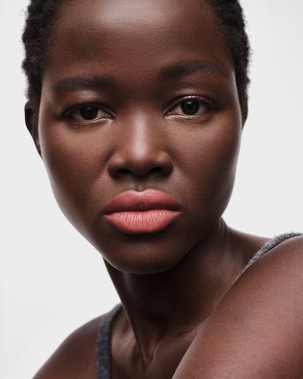 Prada Monochrome Soft Matte lipstick - P155 - BLUSH Prada Monochrome Soft Matte lipstick - P155 - BLUSH