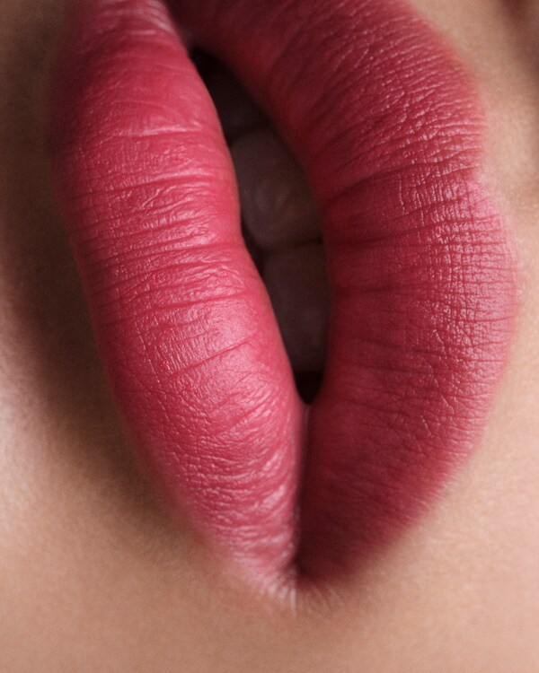 Recarga para barra de labios Prada Monochrome Soft Matte - P157 - POURPRE Recarga para barra de labios Prada Monochrome Soft Matte - P157 - POURPRE