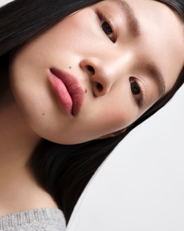 Prada Monochrome Soft Matte lipstick - P158 - MERANTI Prada Monochrome Soft Matte lipstick - P158 - MERANTI