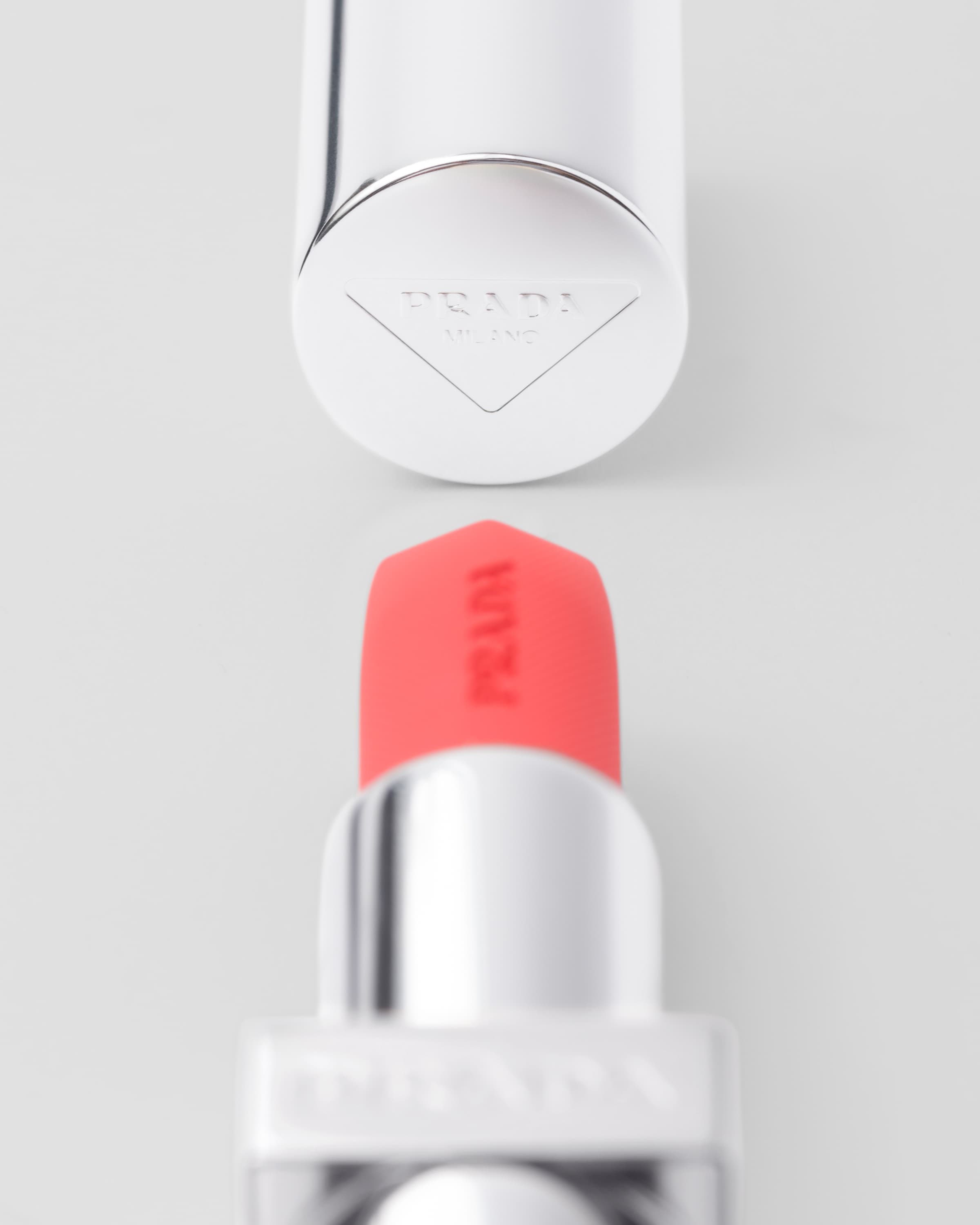 O176 - Nacarat Prada Monochrome Soft Matte Lipstick - O176
