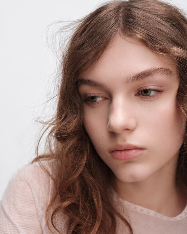 Barra de labios Prada Light Glowing - White Barra de labios Prada Light Glowing - White