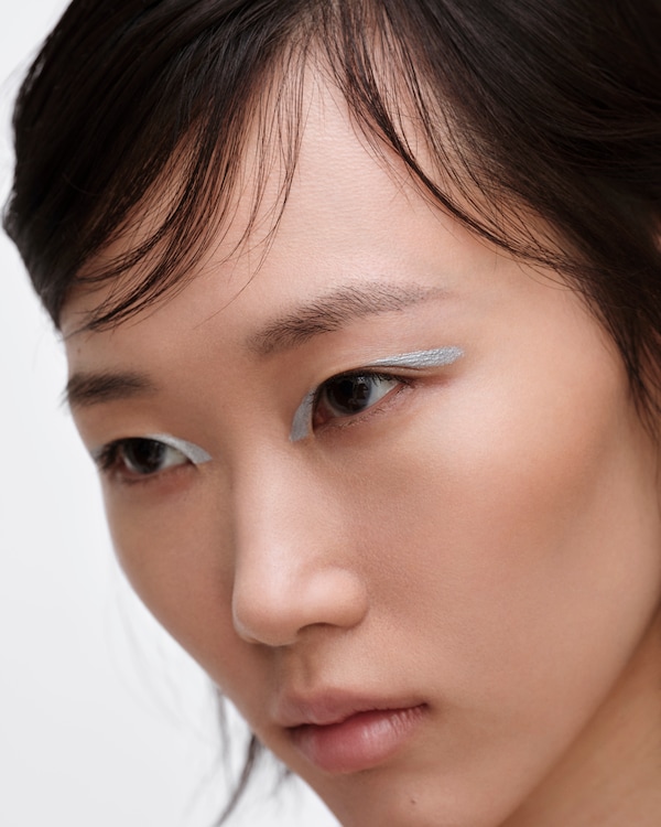 Pradalines eye pencil Pradalines eye pencil