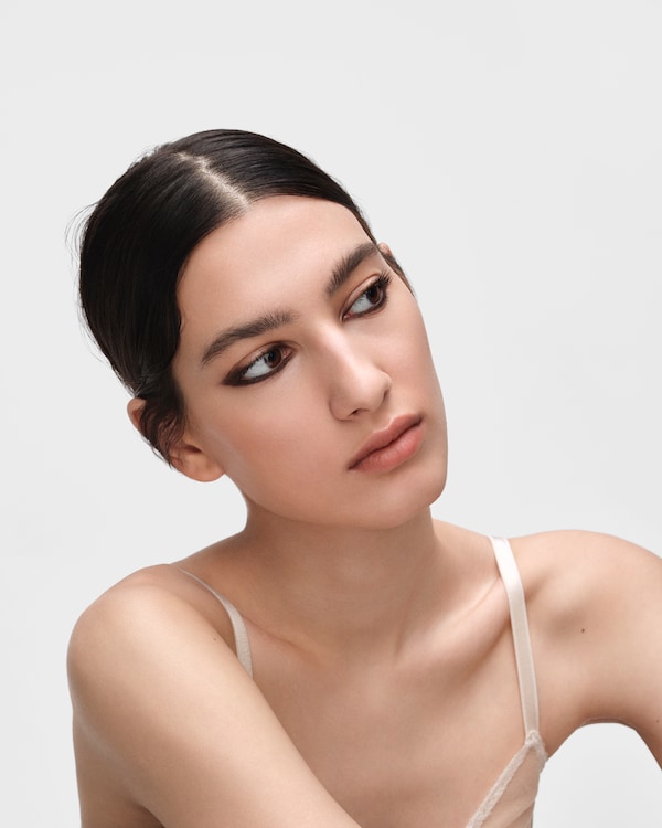 Pradalines eye pencil Pradalines eye pencil