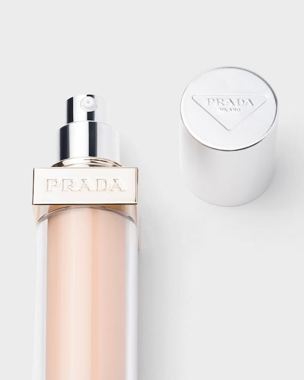 Prada Reveal Skin optimizing foundation - LN10 - LIGHT NEUTRAL Prada Reveal Skin optimizing foundation - LN10 - LIGHT NEUTRAL