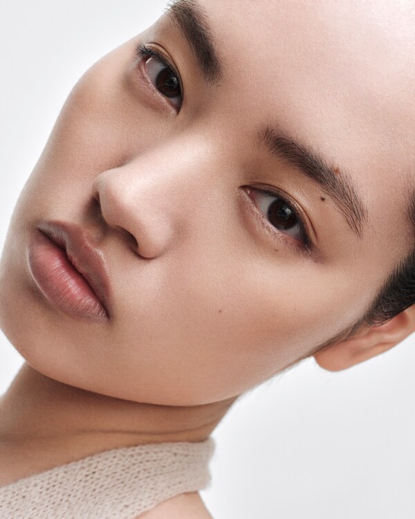 Prada Reveal Skin optimizing foundation refill - LN15 - LIGHT NEUTRAL Prada Reveal Skin optimizing foundation refill - LN15 - LIGHT NEUTRAL