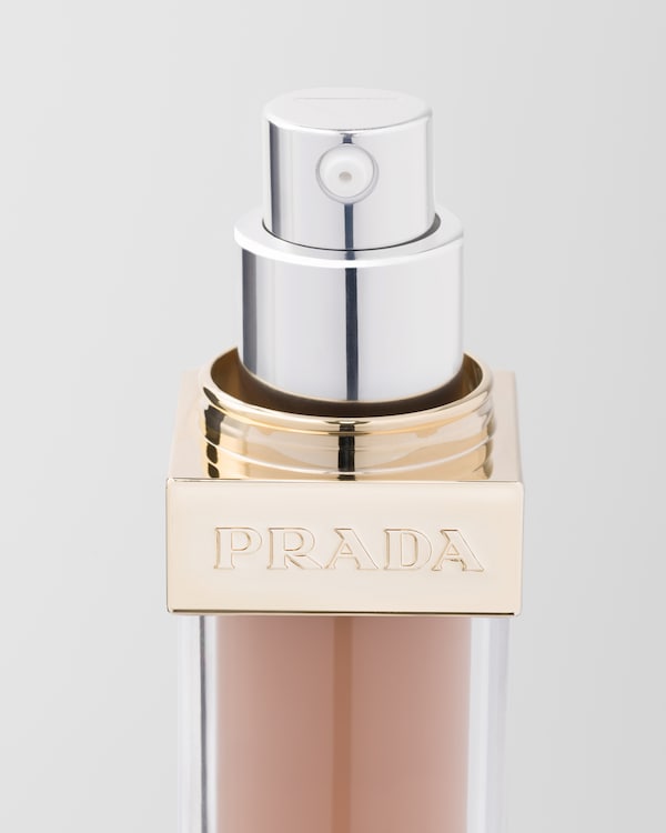 Prada Reveal Skin optimizing foundation - MN50 - MEDIUM NEUTRAL Prada Reveal Skin optimizing foundation - MN50 - MEDIUM NEUTRAL