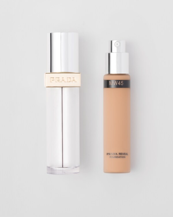 Prada Reveal Skin optimizing foundation refill - MW45 - MEDIUM WARM Prada Reveal Skin optimizing foundation refill - MW45 - MEDIUM WARM