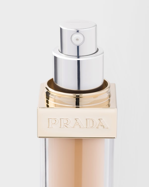 Prada Reveal Skin optimizing foundation - MW50 - MEDIUM WARM Prada Reveal Skin optimizing foundation - MW50 - MEDIUM WARM
