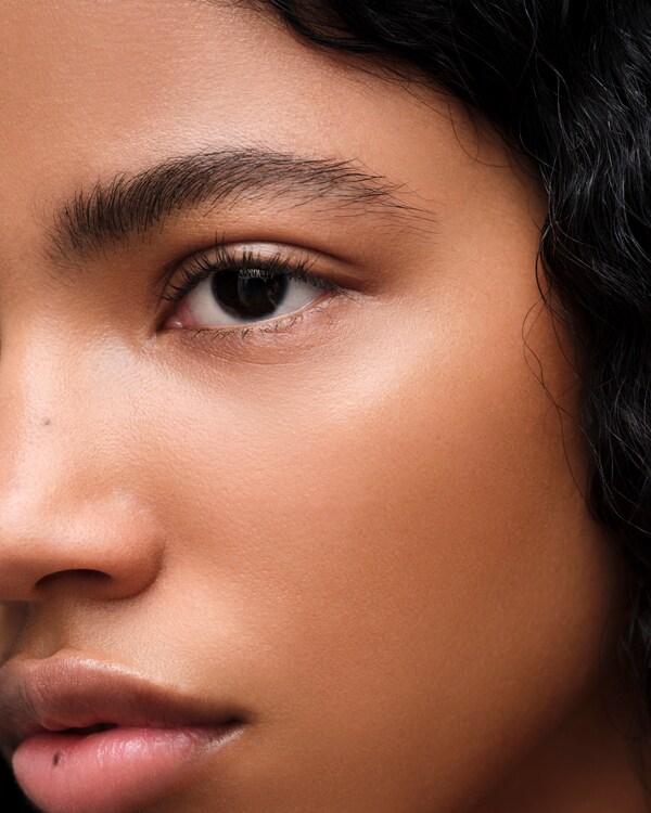 Prada Reveal Skin optimizing foundation refill - MW50 - MEDIUM WARM Prada Reveal Skin optimizing foundation refill - MW50 - MEDIUM WARM