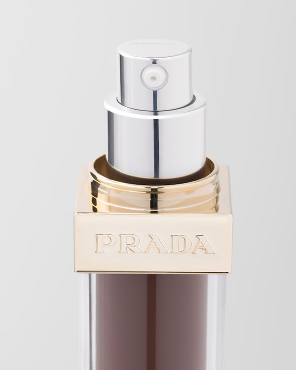 Prada Reveal Skin optimizing foundation - DN90 - DARK NEUTRAL Prada Reveal Skin optimizing foundation - DN90 - DARK NEUTRAL