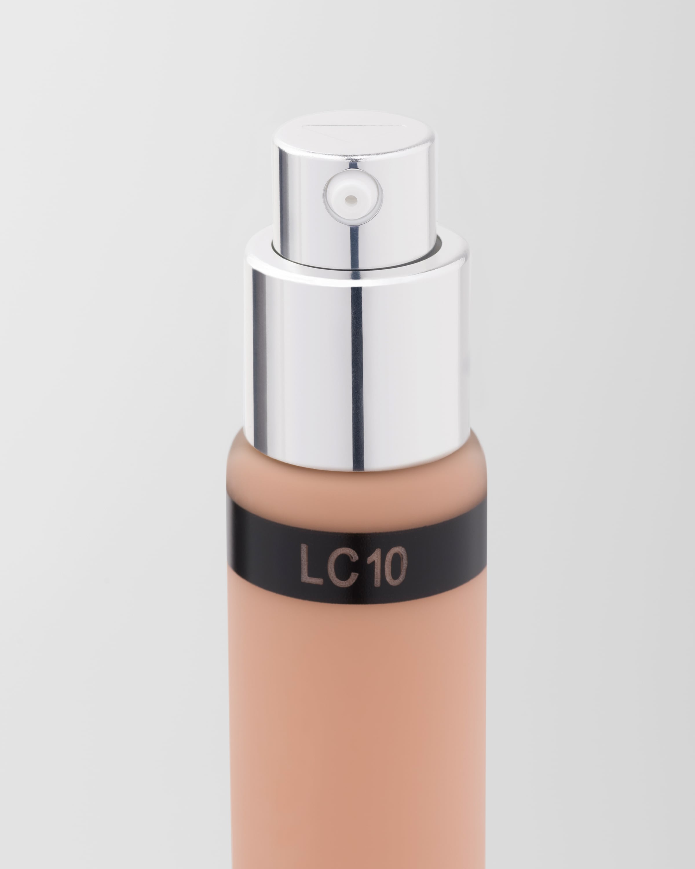 Lc10 - Light Cool Prada Reveal Skin Optimizing Foundation Refill