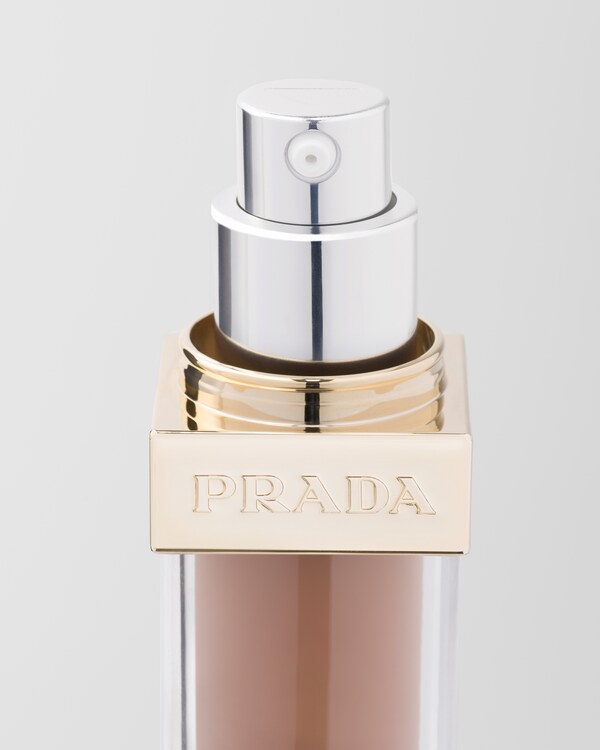 Prada Reveal Skin optimizing foundation - MC50 - MEDIUM COOL Prada Reveal Skin optimizing foundation - MC50 - MEDIUM COOL