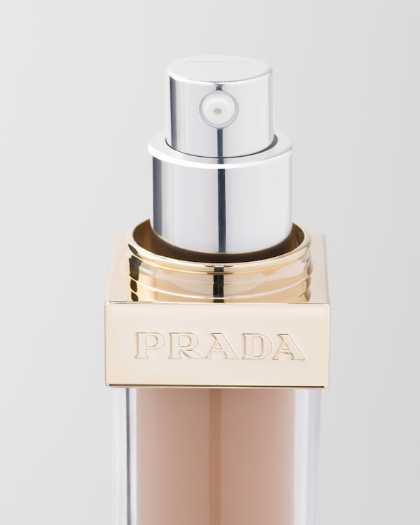 Prada Reveal Skin optimizing foundation - MN45 - MEDIUM NEUTRAL Prada Reveal Skin optimizing foundation - MN45 - MEDIUM NEUTRAL