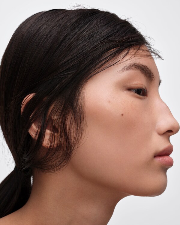 Prada Reveal Mesh Cushion Foundation Refill - LN10 - LIGHT NEUTRAL - LN10 - LIGHT NEUTRAL Prada Reveal Mesh Cushion Foundation Refill - LN10 - LIGHT NEUTRAL - LN10 - LIGHT NEUTRAL