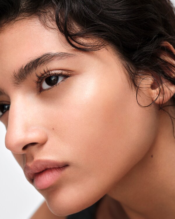 Prada Refine Blurring Extending Primer  Prada Refine Blurring Extending Primer