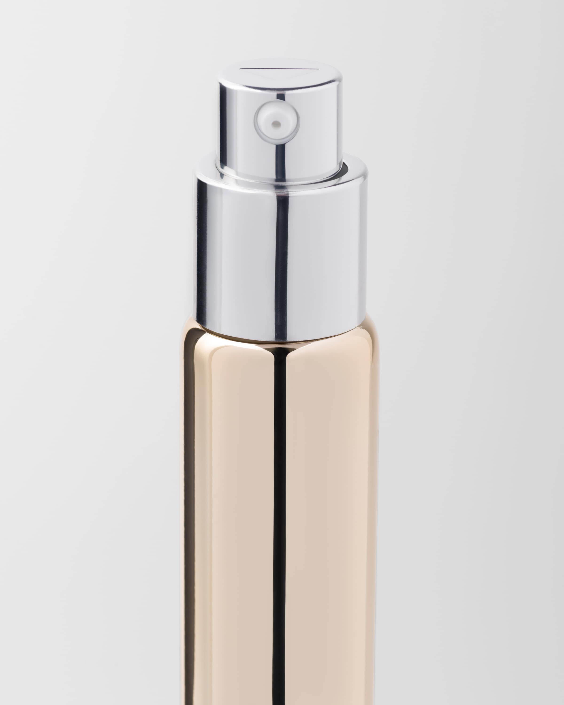 Shop Prada Augmented Skin - The Serum Refill In Neutri