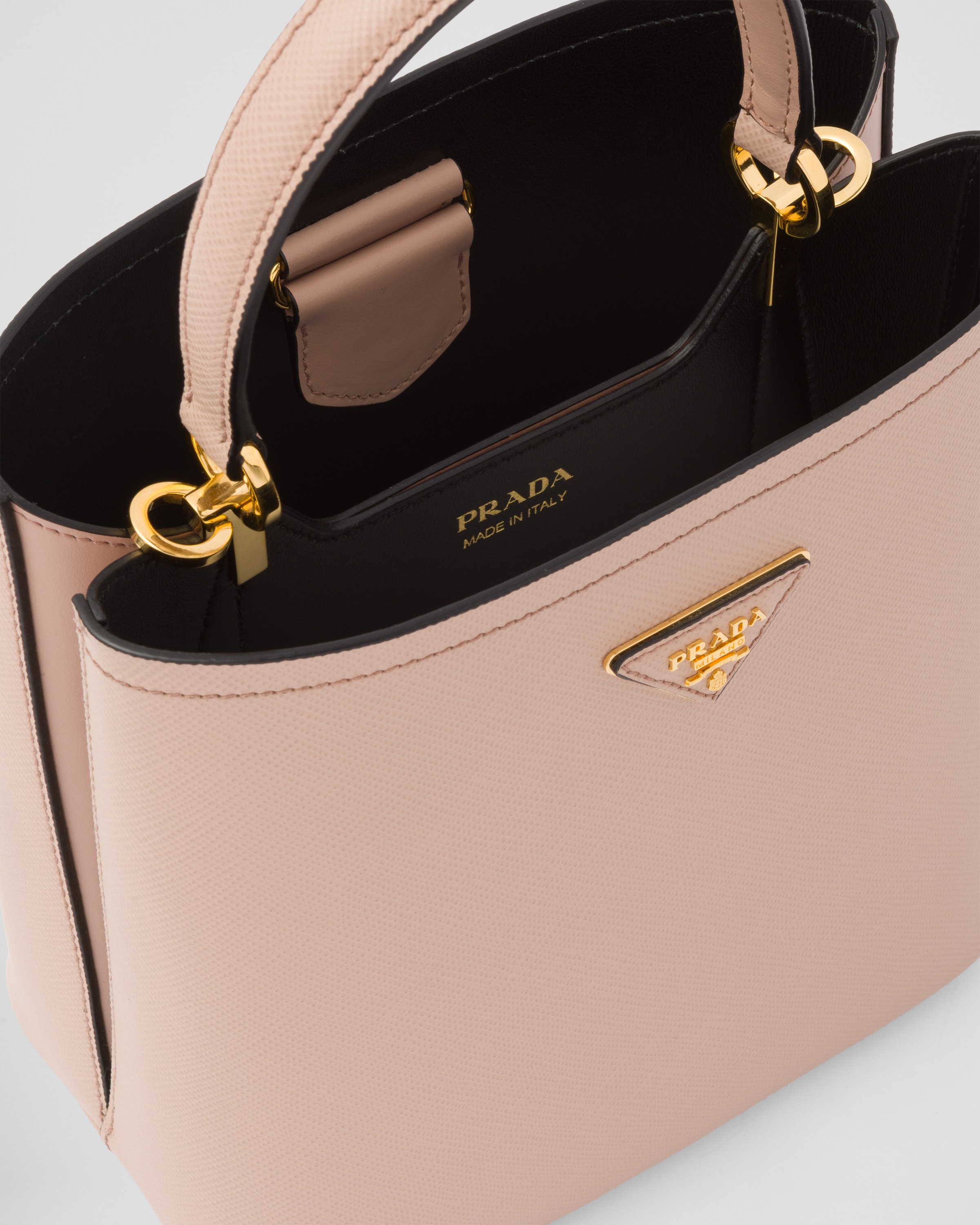 1ba212 prada store