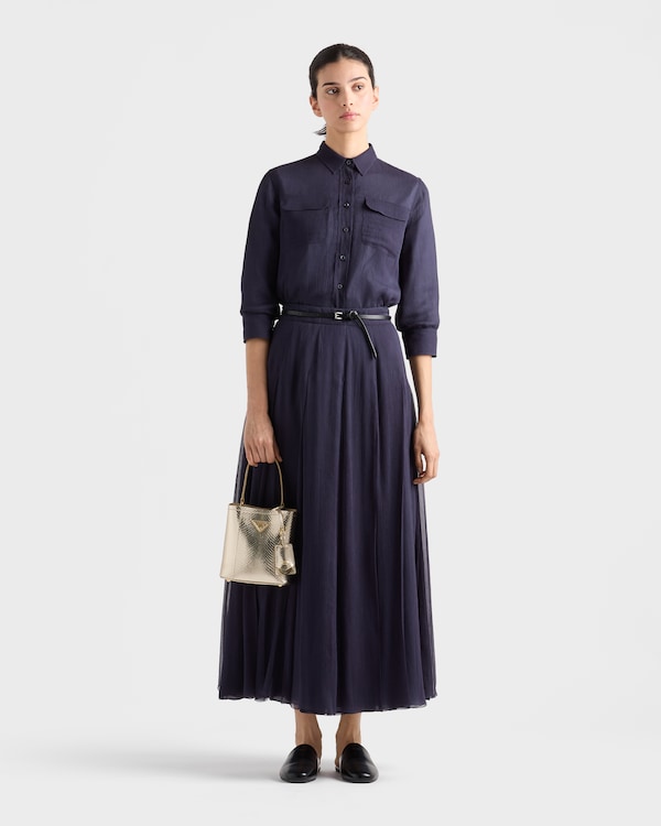 حقيبة Prada Panier صغيرة من جلد البايثون - بيريت حقيبة Prada Panier صغيرة من جلد البايثون - بيريت