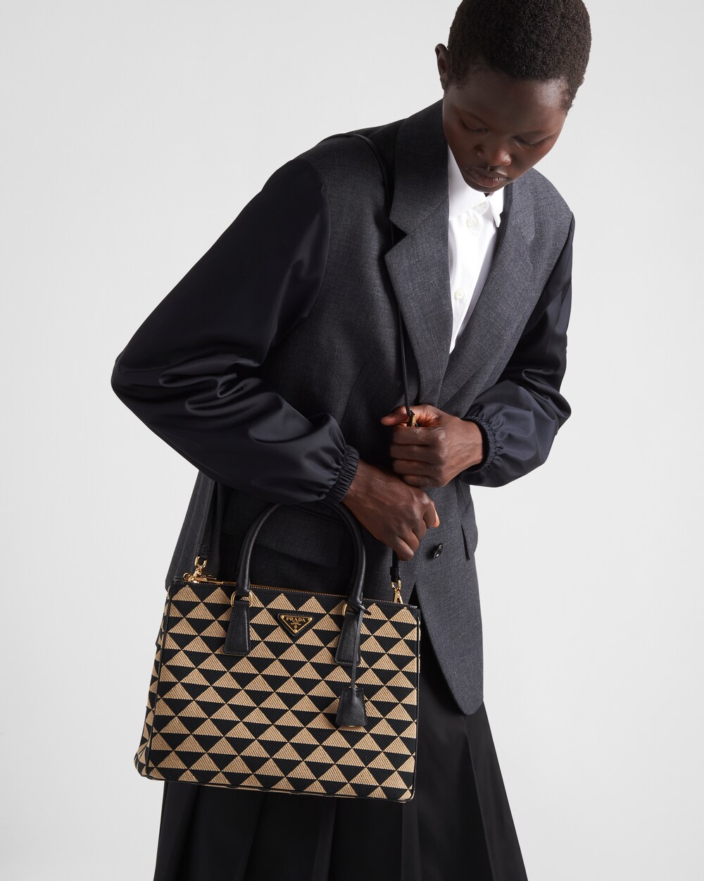 prada medium galleria bag