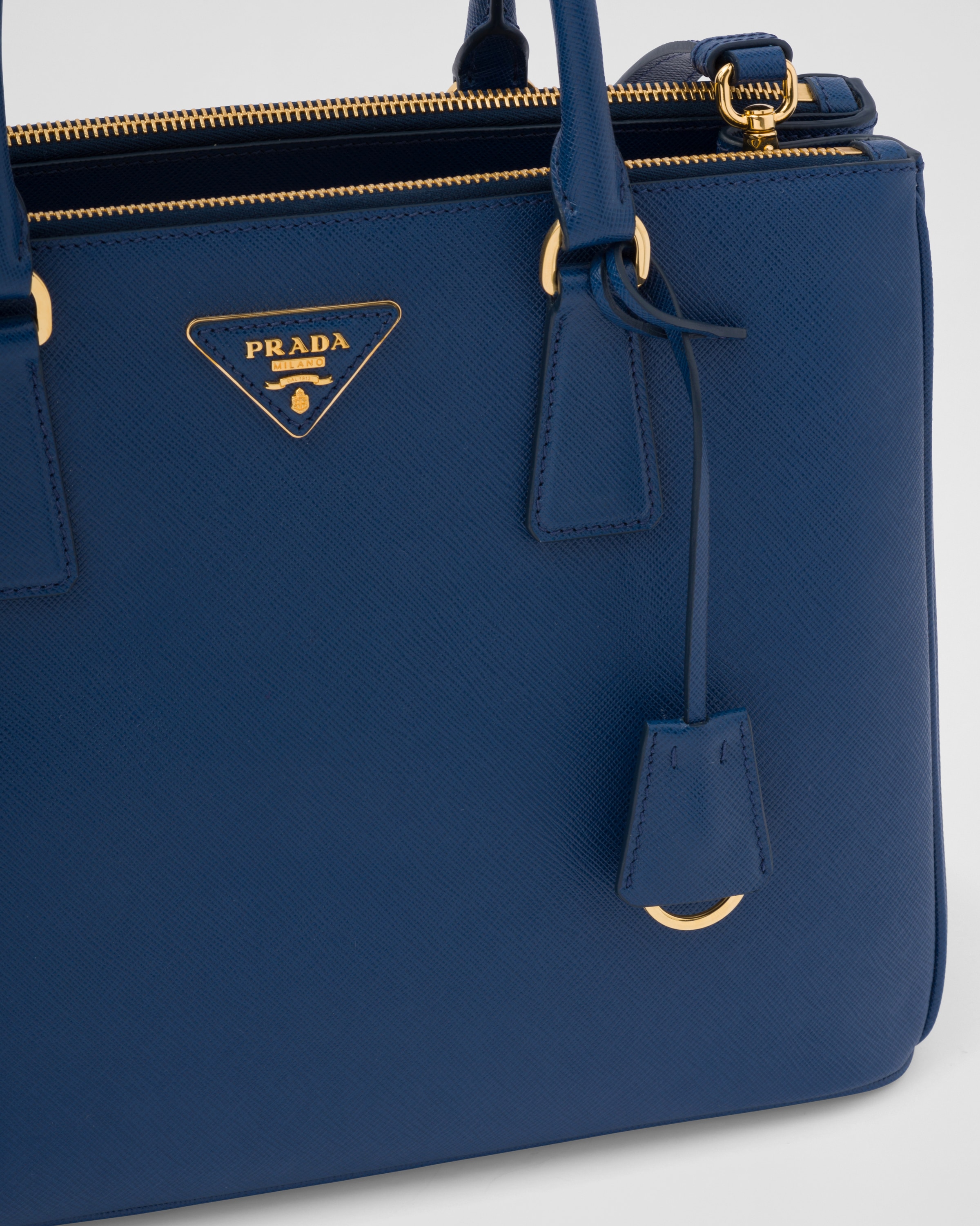 Bluette Large Prada Galleria Saffiano Leather Bag