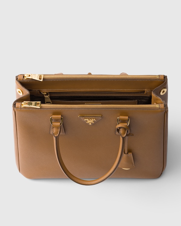 Grand sac Prada Galleria en cuir Saffiano - Caramel Grand sac Prada Galleria en cuir Saffiano - Caramel