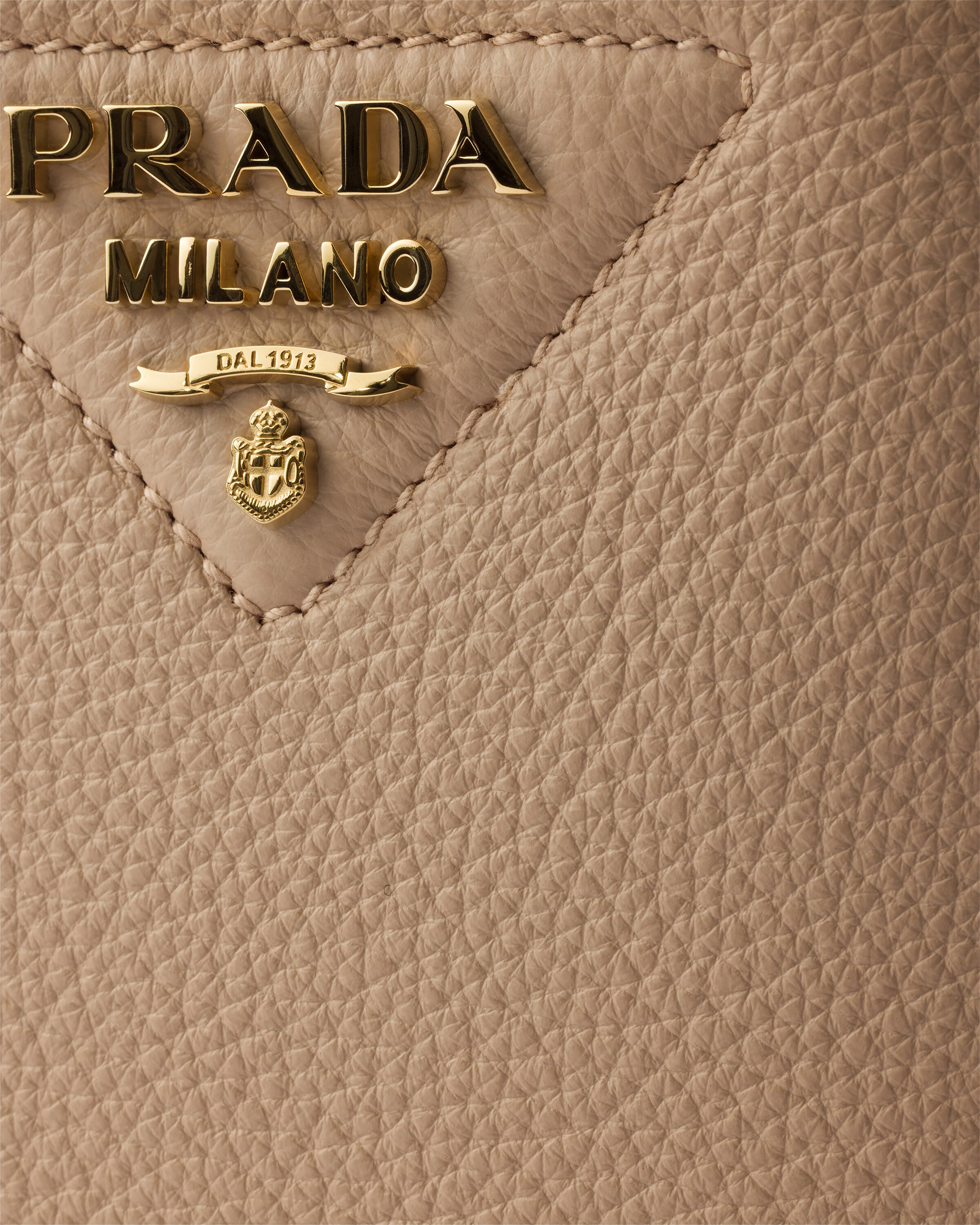 カメオ レザー ミニハンドバッグ | PRADA - 日本