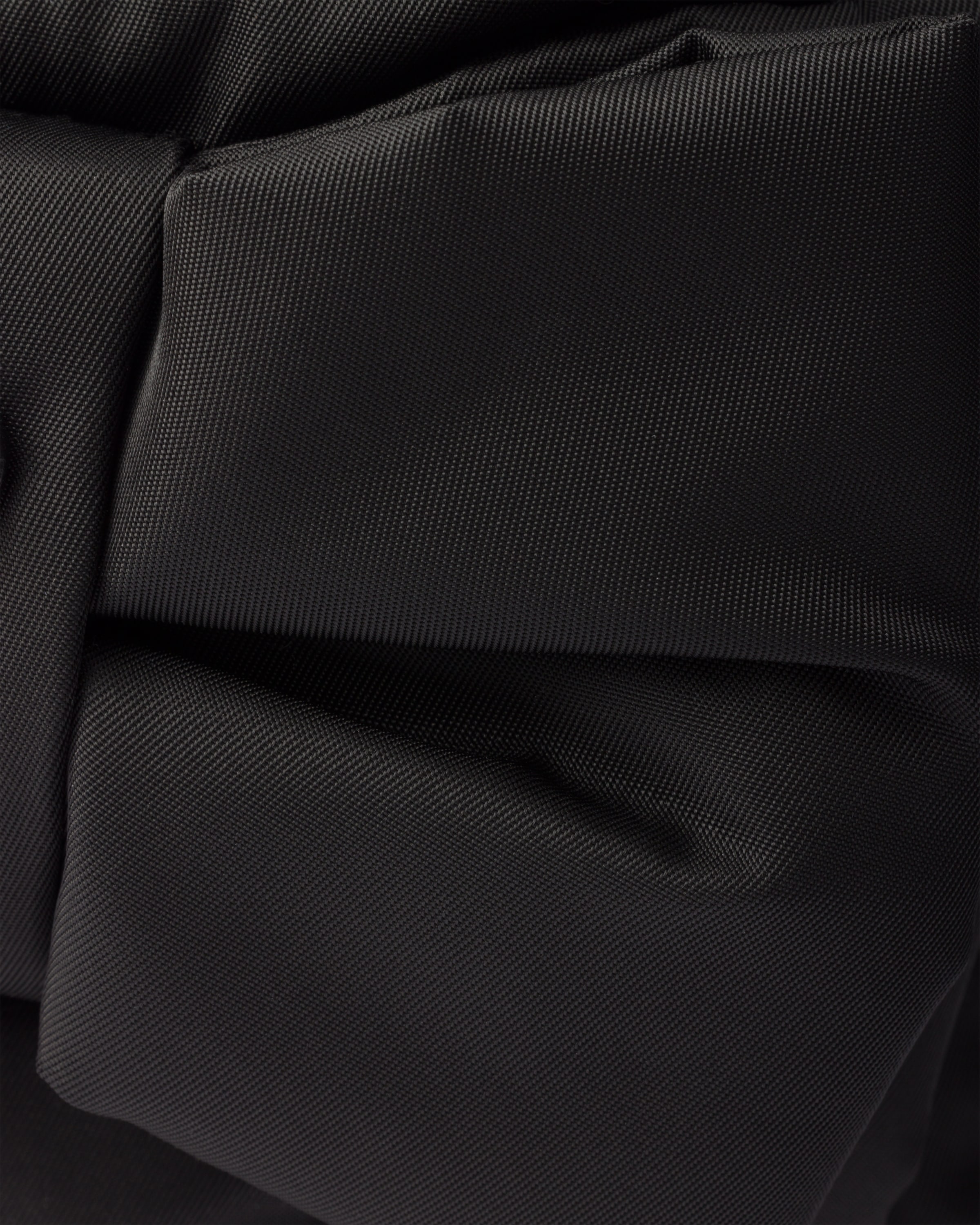ブラック リボン付 パデッドRe-Nylon ミニバッグ | PRADA