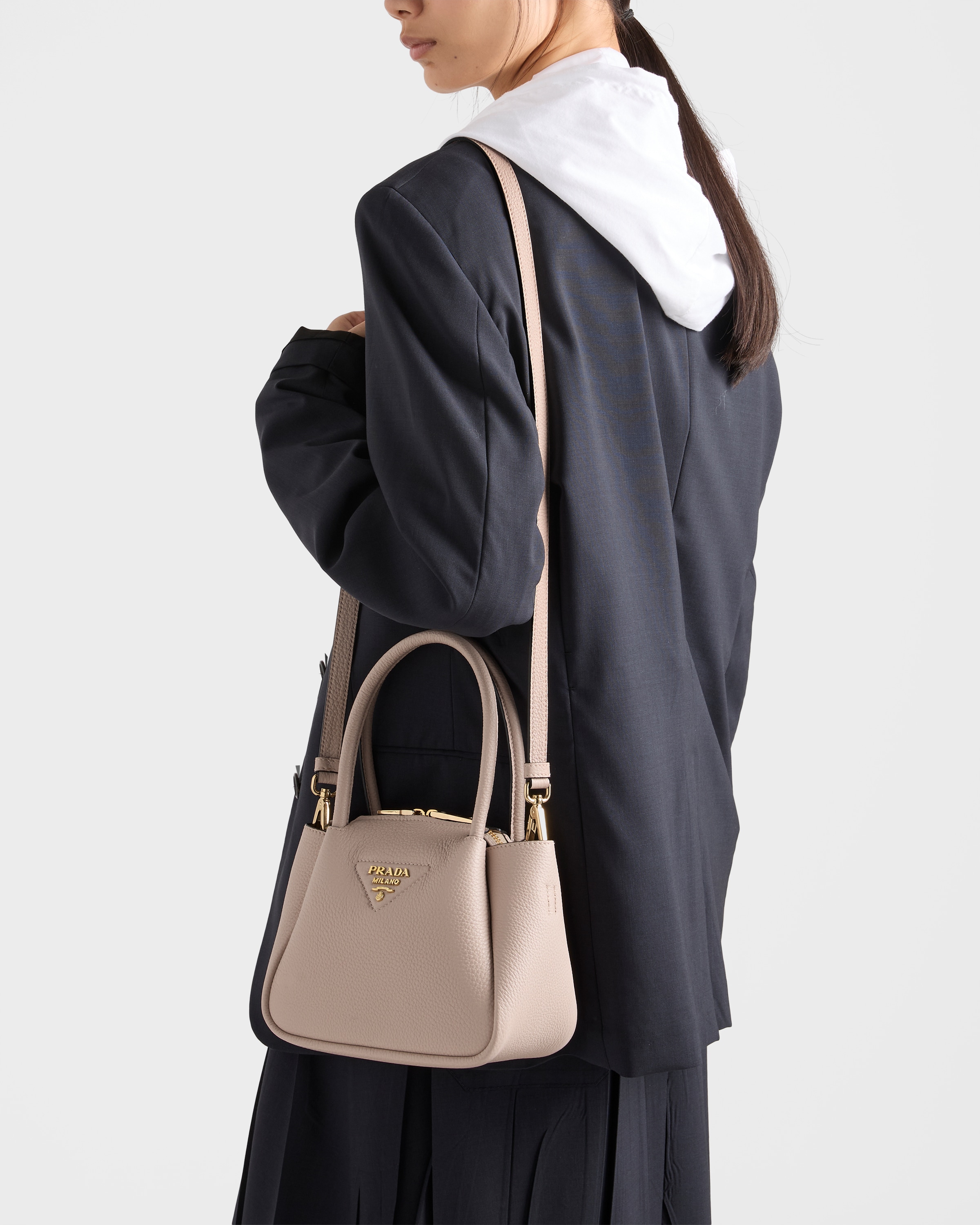 ウォーターリリー レザー ミニハンドバッグ | PRADA - 日本