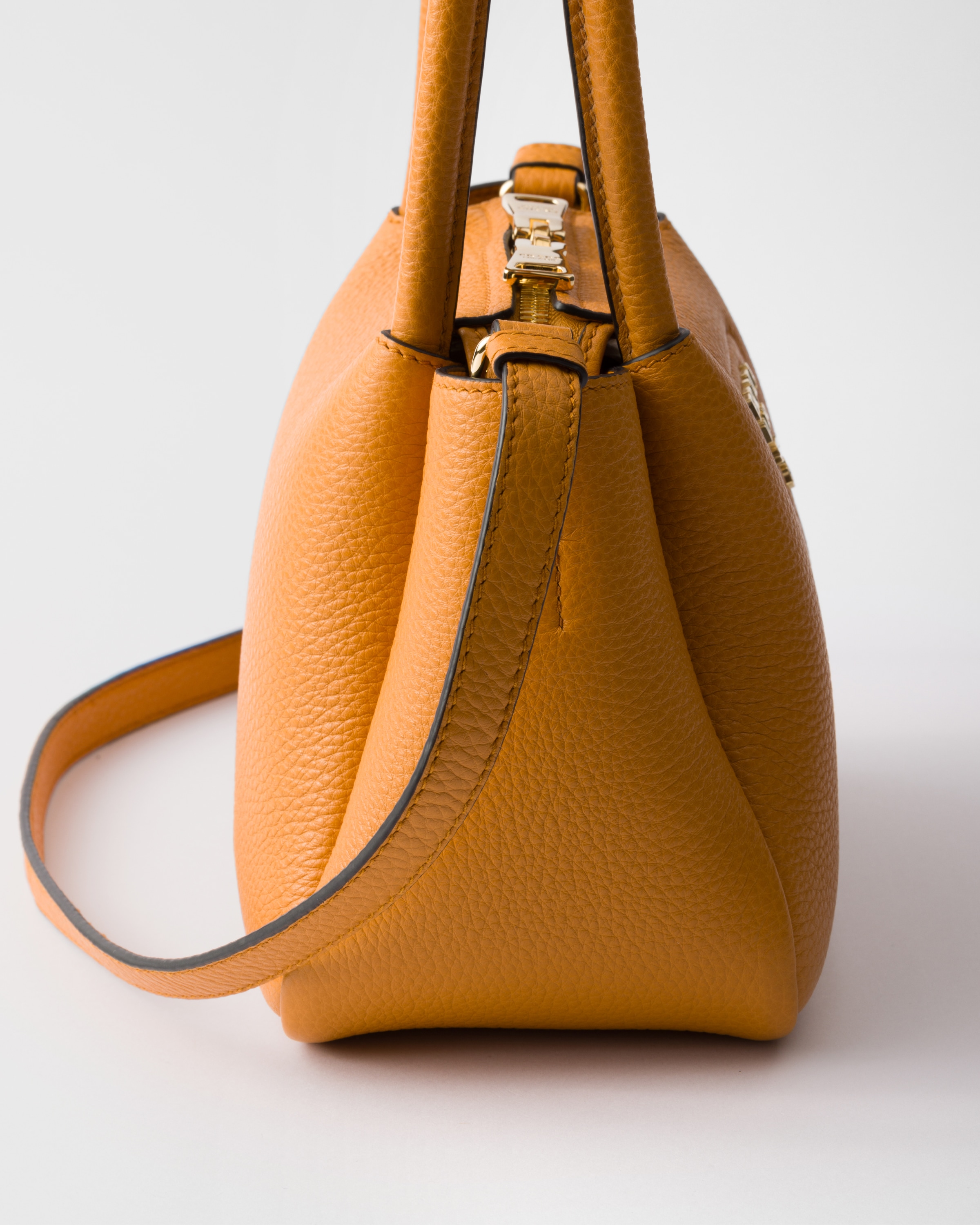【PRADA】ヴィッテロダイノソフトレザー スモール バッグ★茶色 ヴィッテロダイノソフトレザー スモール ハンドバッグ(X24NG003