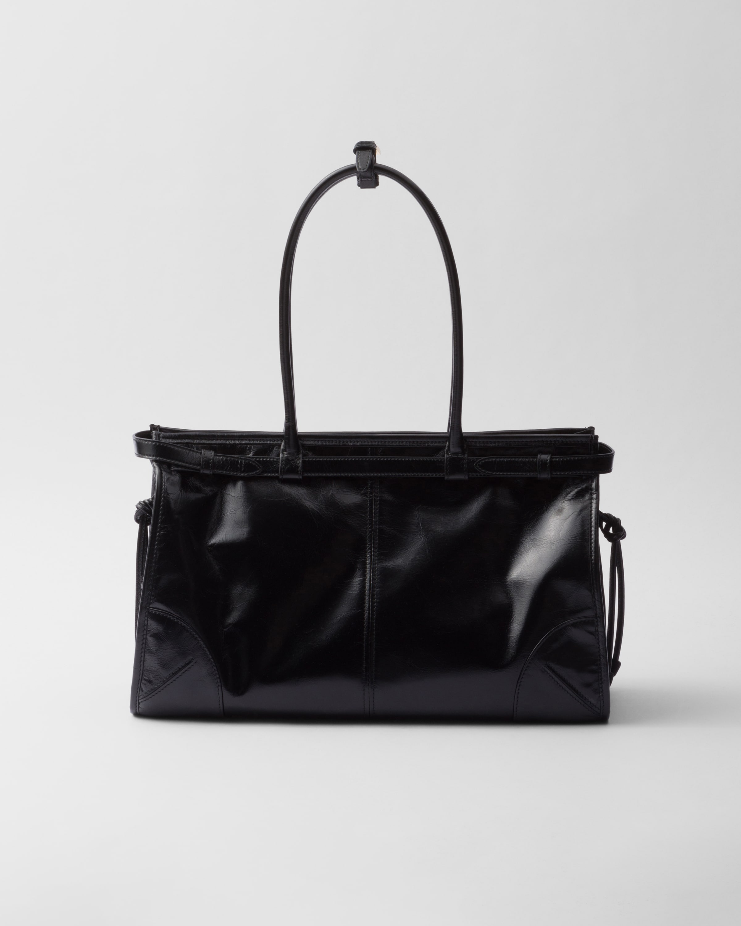 Prada bag big online