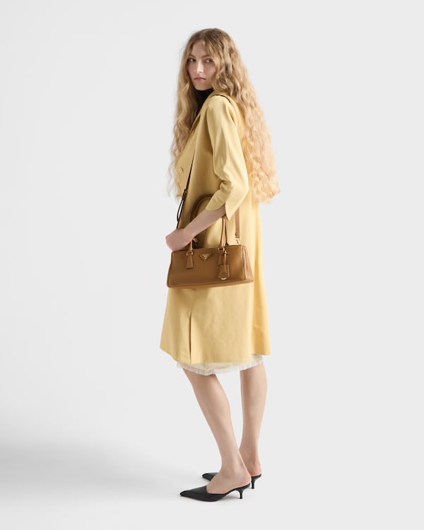 Bolsa Prada Galleria média em couro Bolsa Prada Galleria média em couro