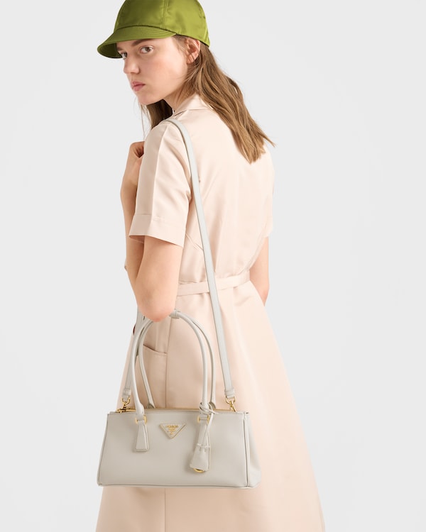 Prada Galleria medium Saffiano leather bag - Chalk White Prada Galleria medium Saffiano leather bag - Chalk White