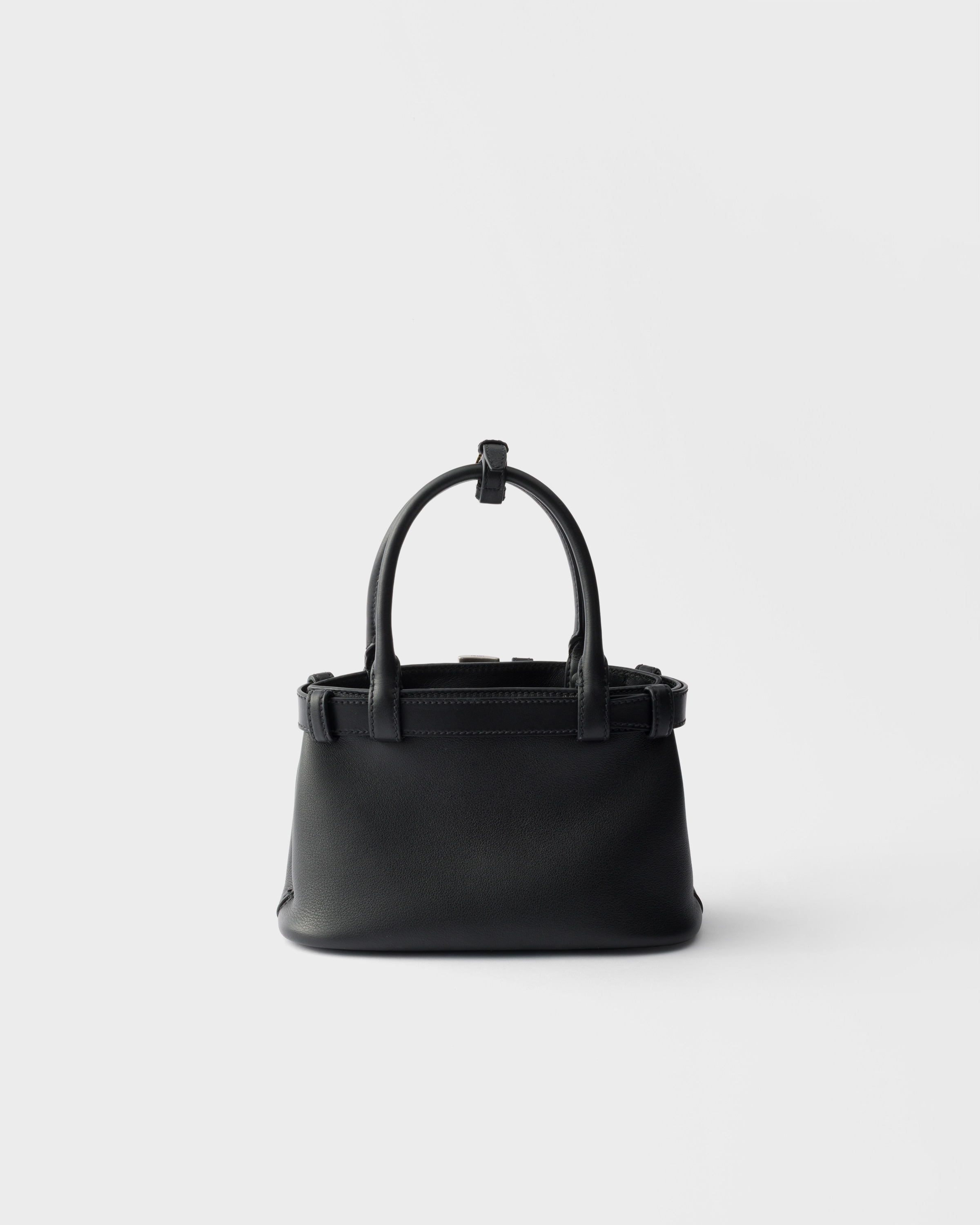 ブラック プラダ バックル スモール レザーバッグ ベルト付 | PRADA - 日本