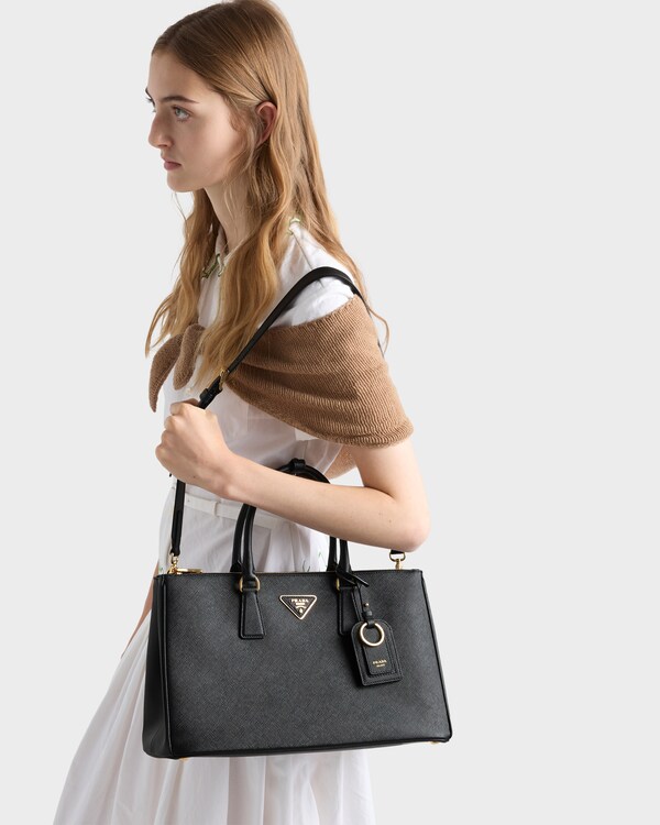 Prada Galleria large Saffiano leather bag - Black Prada Galleria large Saffiano leather bag - Black