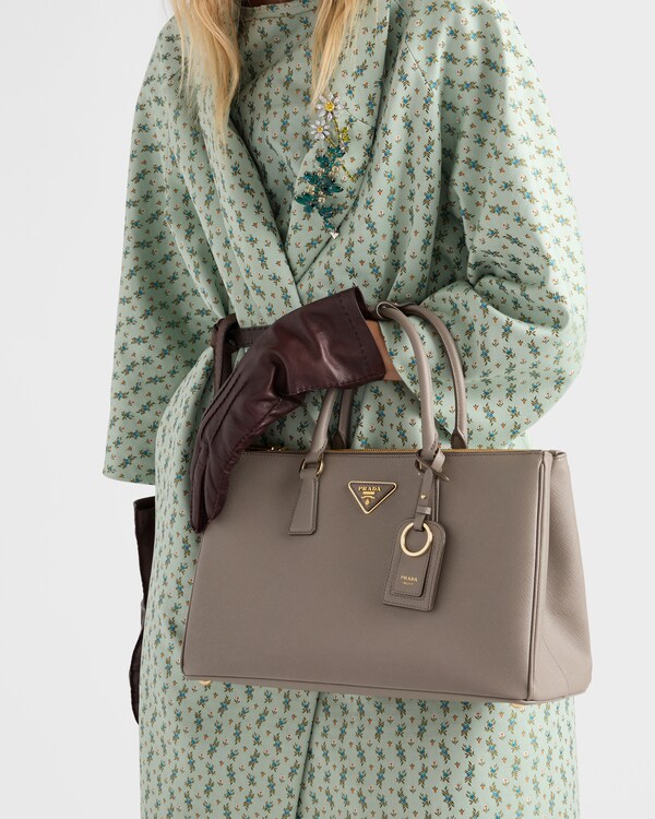 Prada Galleria large Saffiano leather bag - Clay Grey Prada Galleria large Saffiano leather bag - Clay Grey