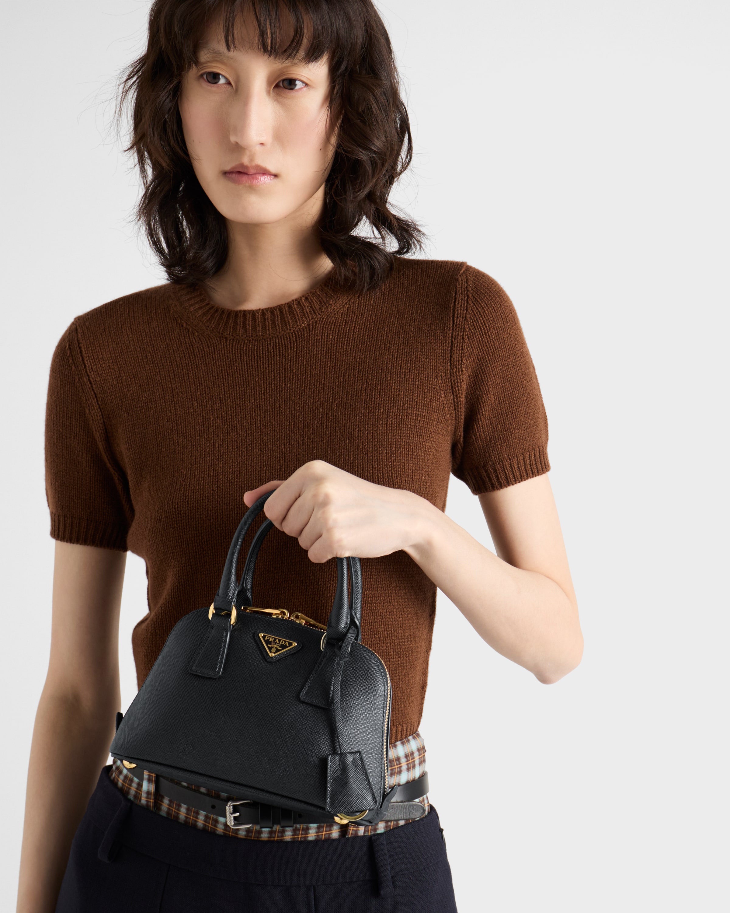 美品 プラダ ハンドバッグ レザー ミニボストン プラダ ミニボストンバッグ ハンドバッグ レザー×ナイロン