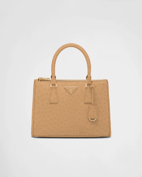 حقيبة برادا غاليريا متوسطة من جلد النعام حقيبة برادا غاليريا متوسطة من جلد النعام