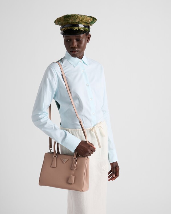 プラダ ガレリア サフィアーノレザー ミディアムバッグ プラダ ガレリア サフィアーノレザー ミディアムバッグ