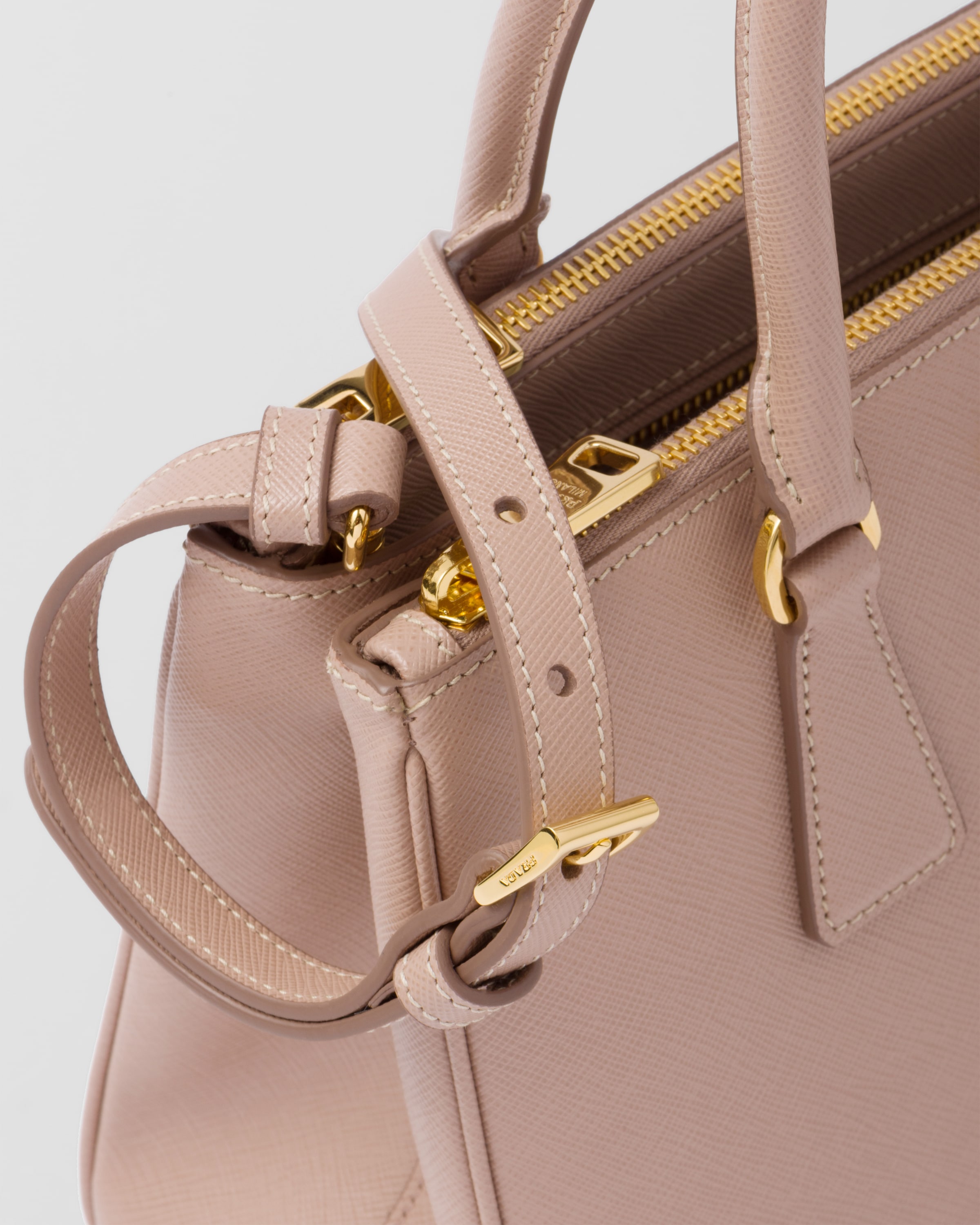Prada galleria medium saffiano leather bag sales