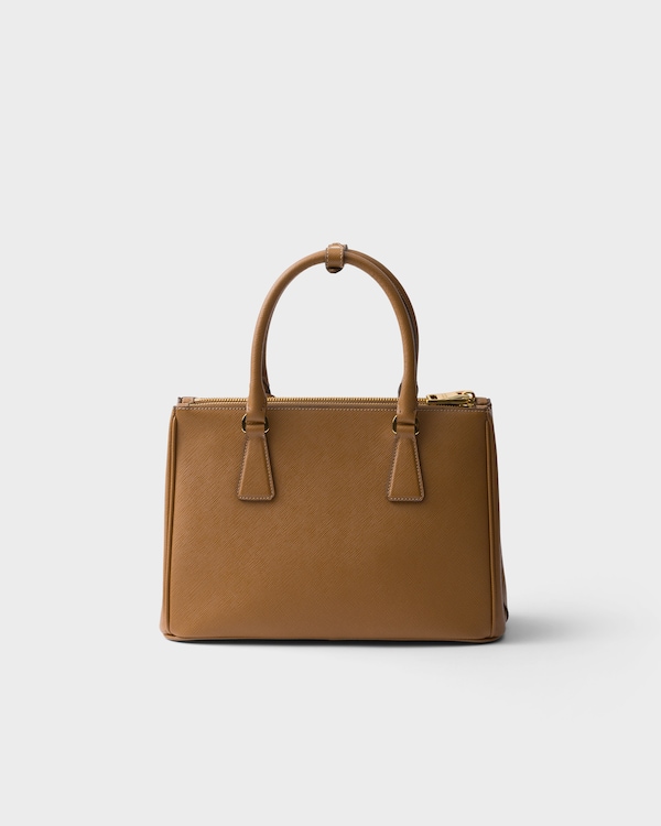 حقيبة برادا غاليريا متوسطة من جلد سافيانو حقيبة برادا غاليريا متوسطة من جلد سافيانو