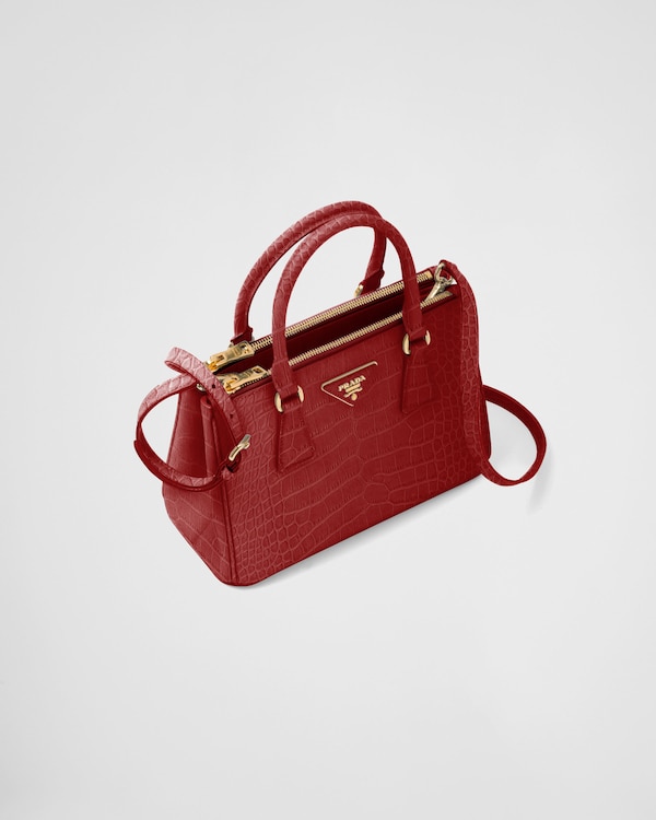 حقيبة برادا غاليريا صغيرة من جلد التمساح حقيبة برادا غاليريا صغيرة من جلد التمساح