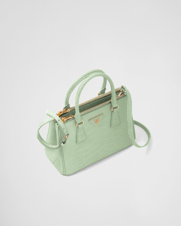 Petit sac Prada Galleria en cuir de crocodile Petit sac Prada Galleria en cuir de crocodile